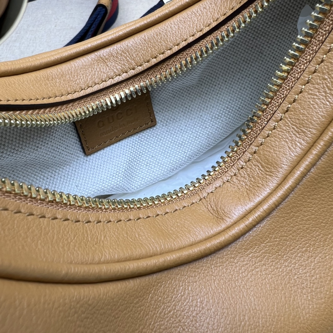 Gucci Attache Small Shoulder Bag-23*22*5CM