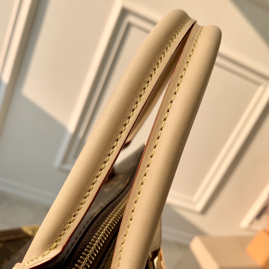 Louis Vuitton M45986 Boétie-31.5*28*16CM