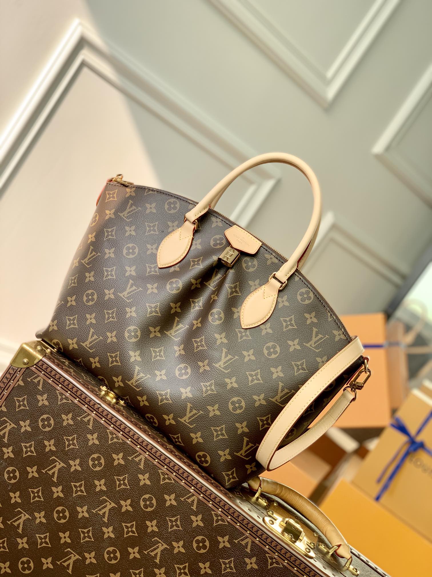 Louis Vuitton M45986 Boétie-31.5*28*16CM