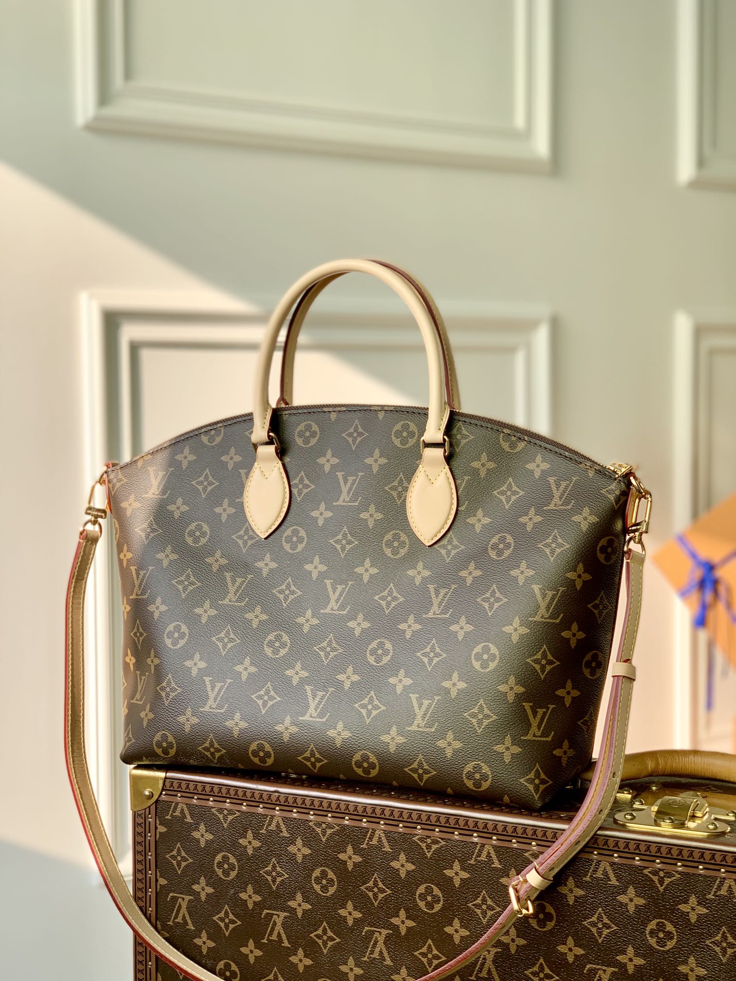 Louis Vuitton M45986 Boétie-31.5*28*16CM Louis Vuitton M45986 Boétie-31.5*28*16CM