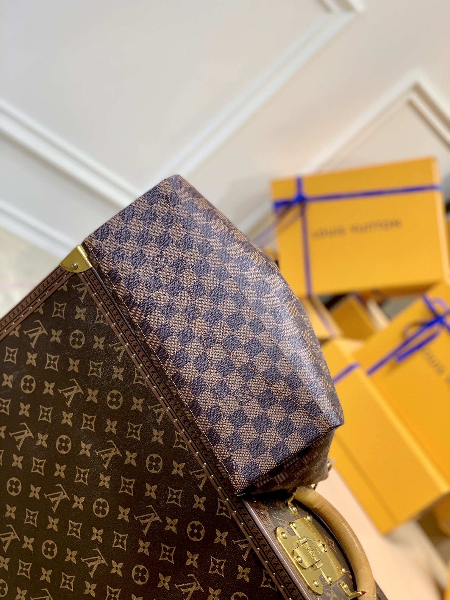 Louis Vuitton M45986 Boétie-31.5*28*16CM