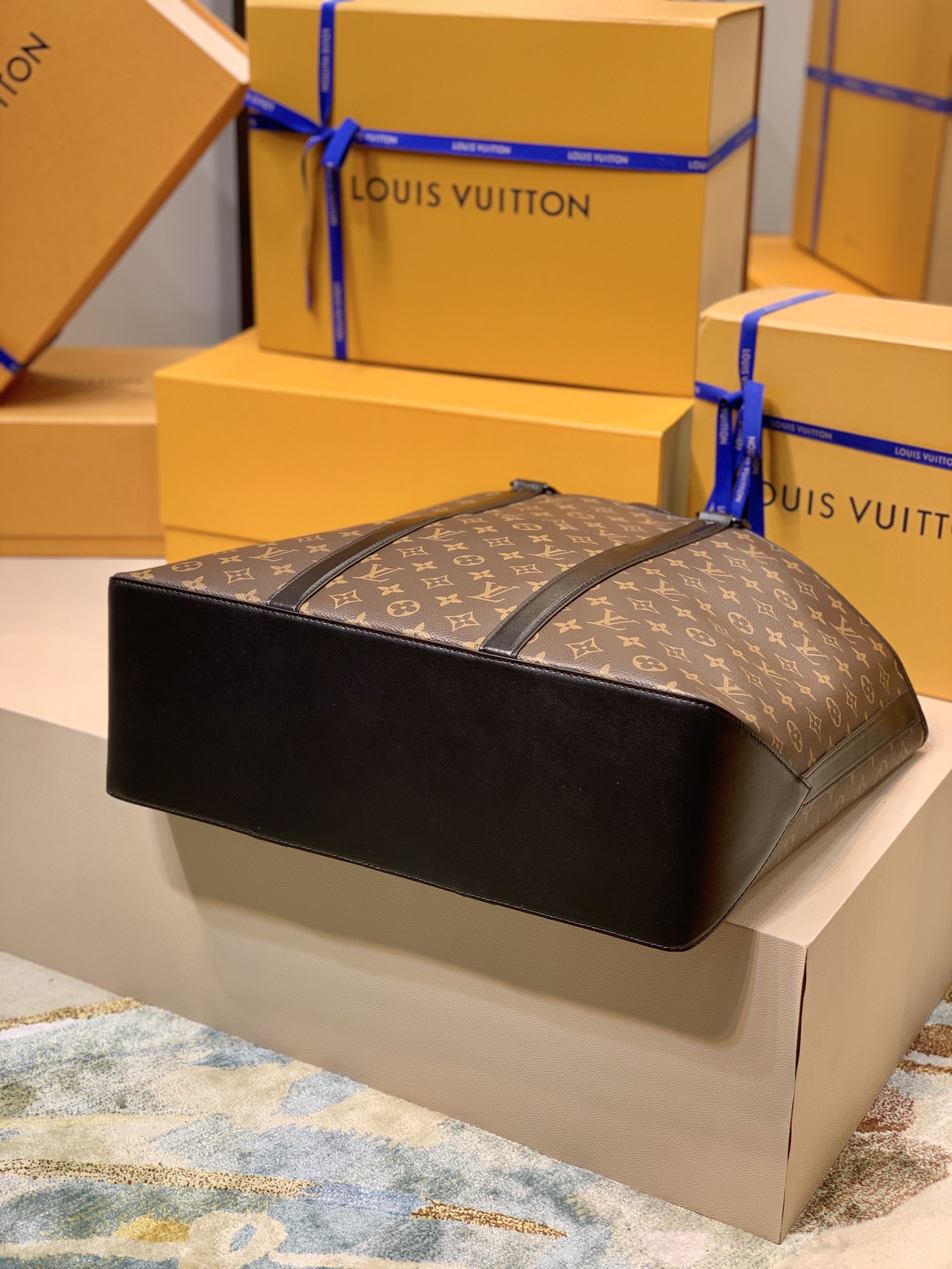 Louis Vuitton Week-End Tote -38.5*29*11CM