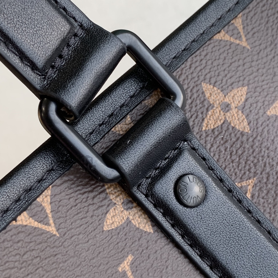 Louis Vuitton Week-End Tote -38.5*29*11CM