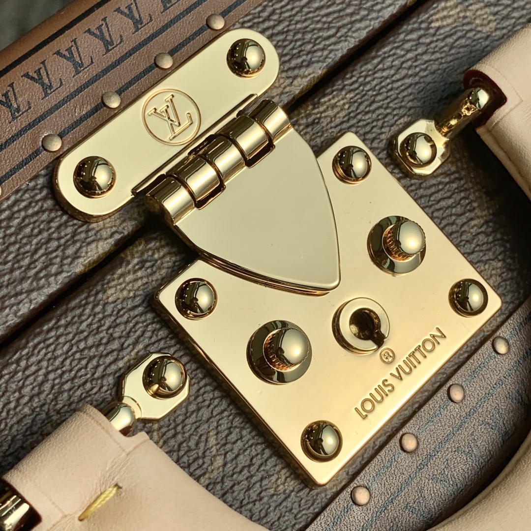 Louis Vuitton Coffret Trésor Handbags-22.5 x 14.5 x 11.5CM
