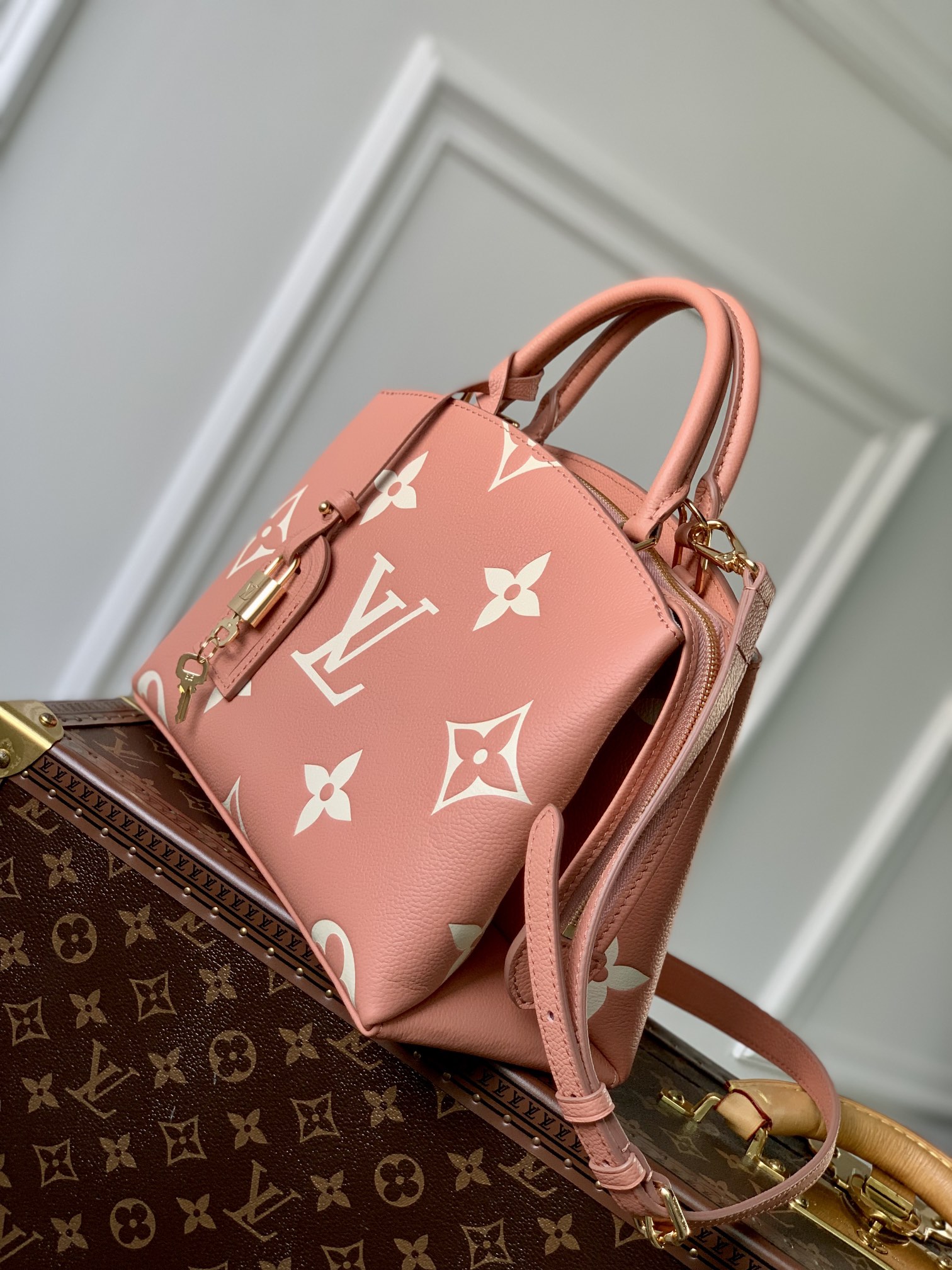 Louis Vuitton M45898 Petit Palais Handbags-29×18×12CM