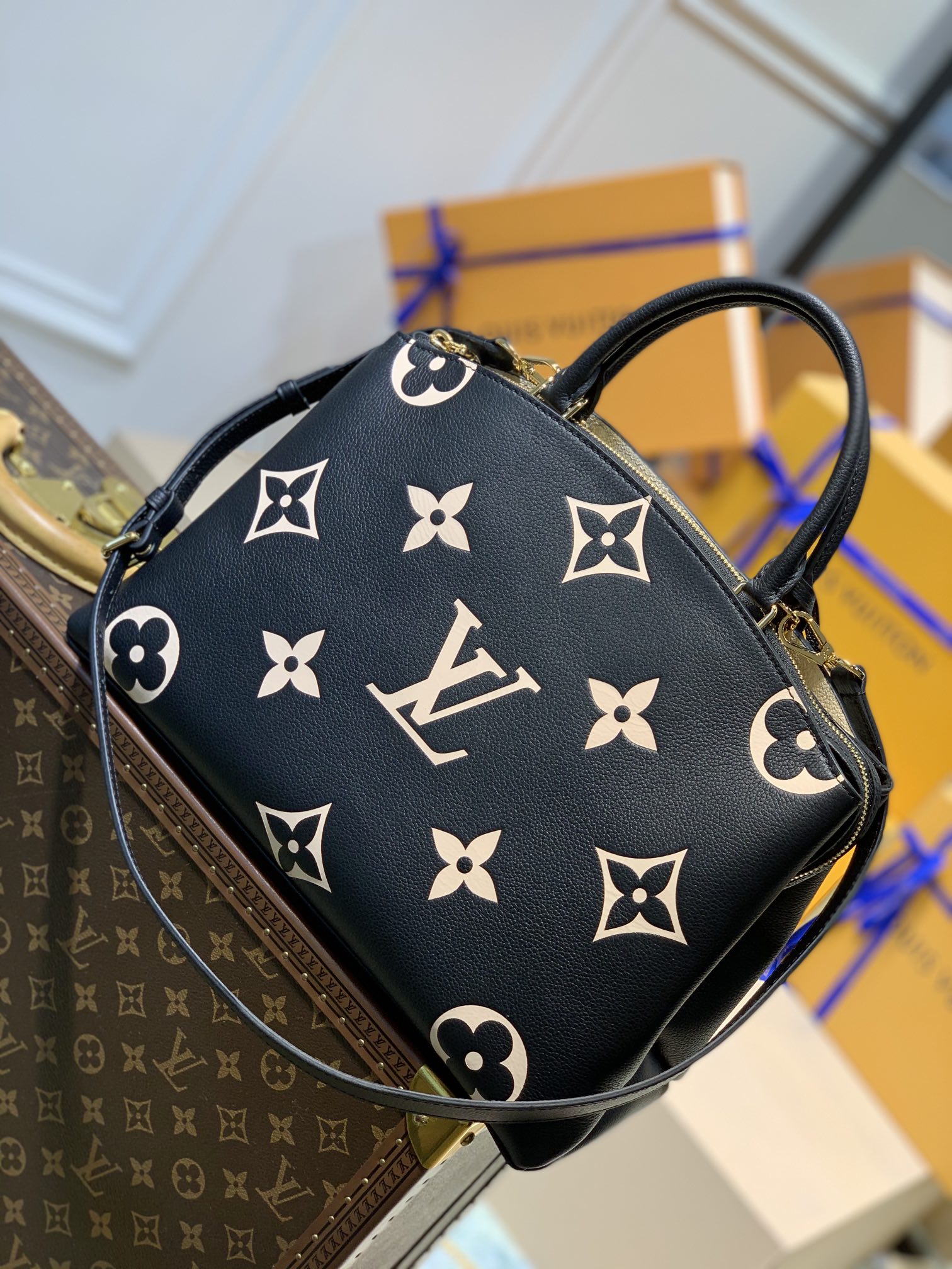Louis Vuitton M45898 Grand Palais Handbags-34*24*15CM Louis Vuitton M45898 Grand Palais Handbags-34*24*15CM