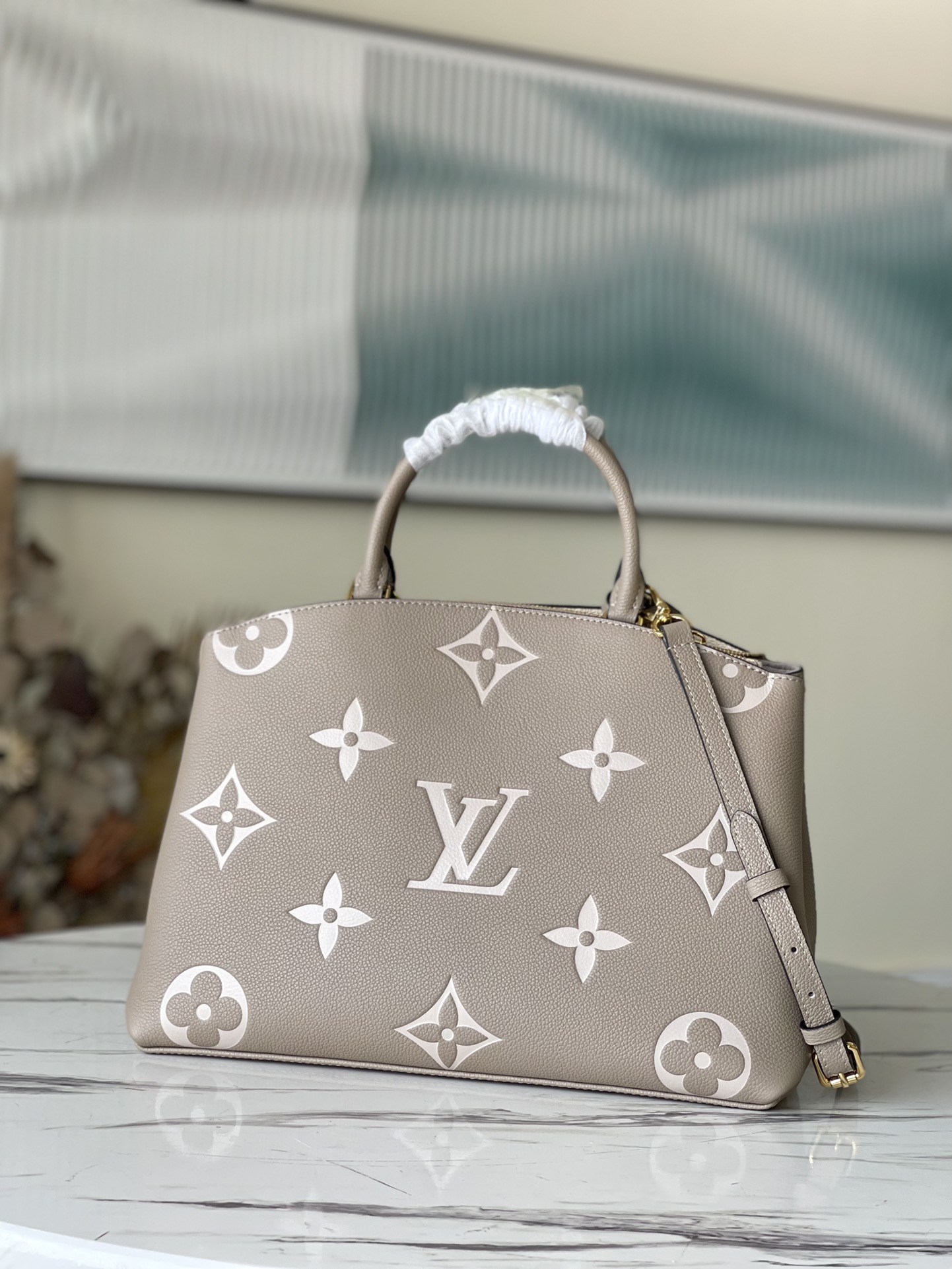 Louis Vuitton M45898 Petit Palais Handbags-34*24*15CM Louis Vuitton M45898 Petit Palais Handbags-34*24*15CM