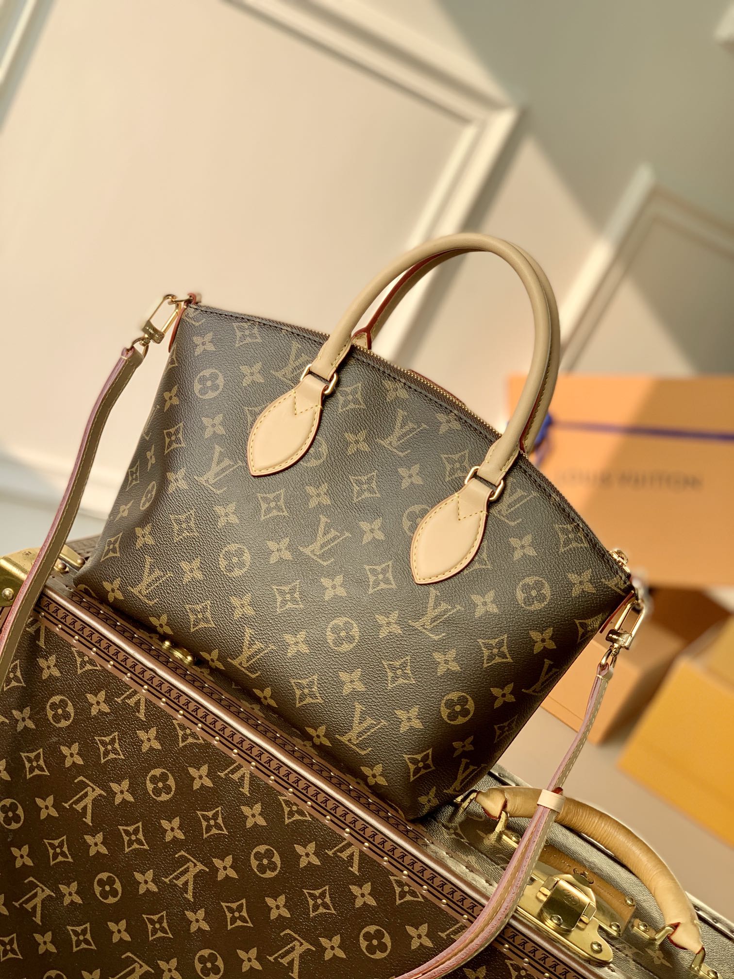 Louis Vuitton M45986 Boétie-25*23*14CM Louis Vuitton M45986 Boétie-25*23*14CM
