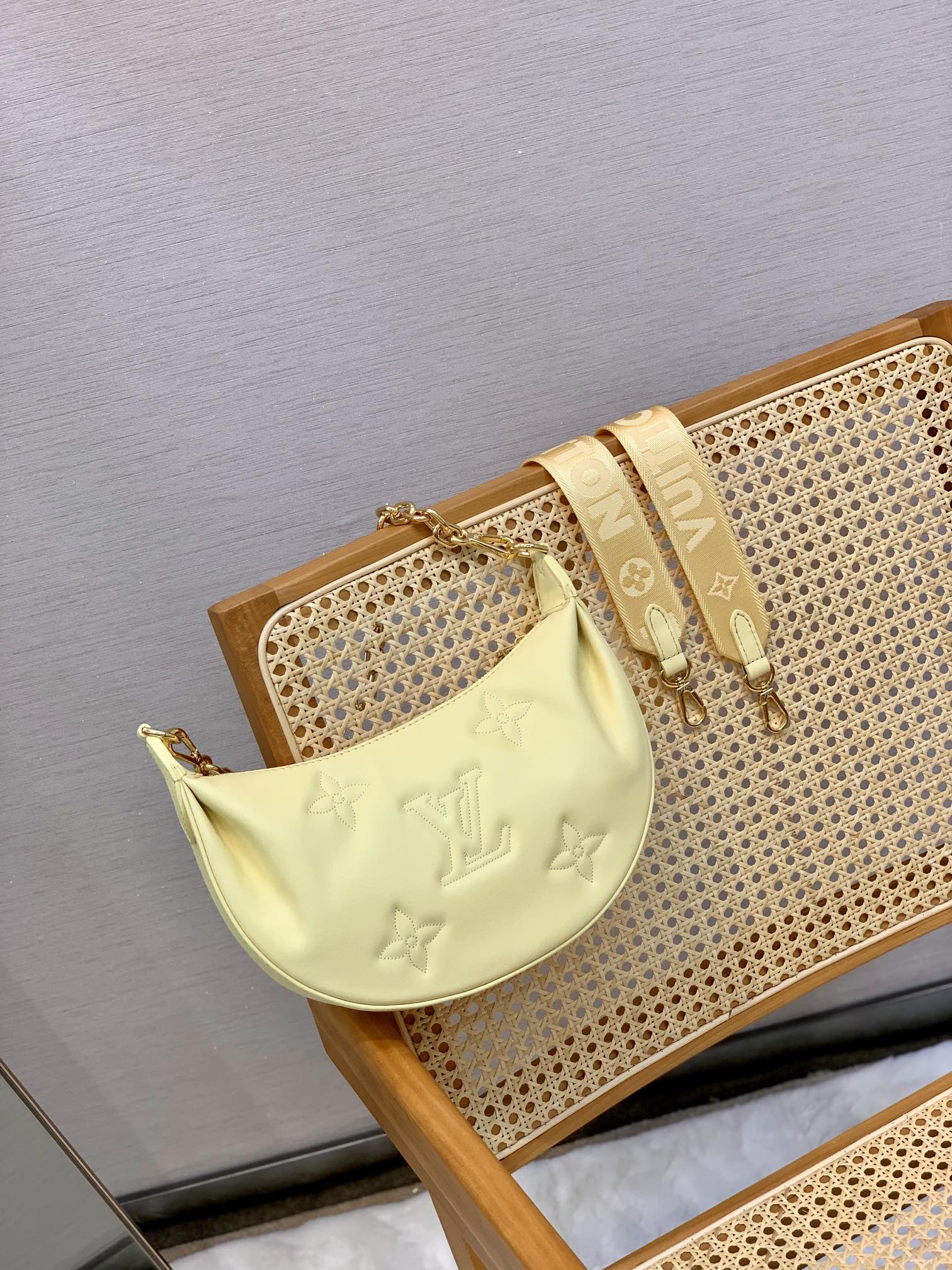 Louis Vuitton Over The Moon Handbag-27.5*16*7CM Louis Vuitton Over The Moon Handbag-27.5*16*7CM