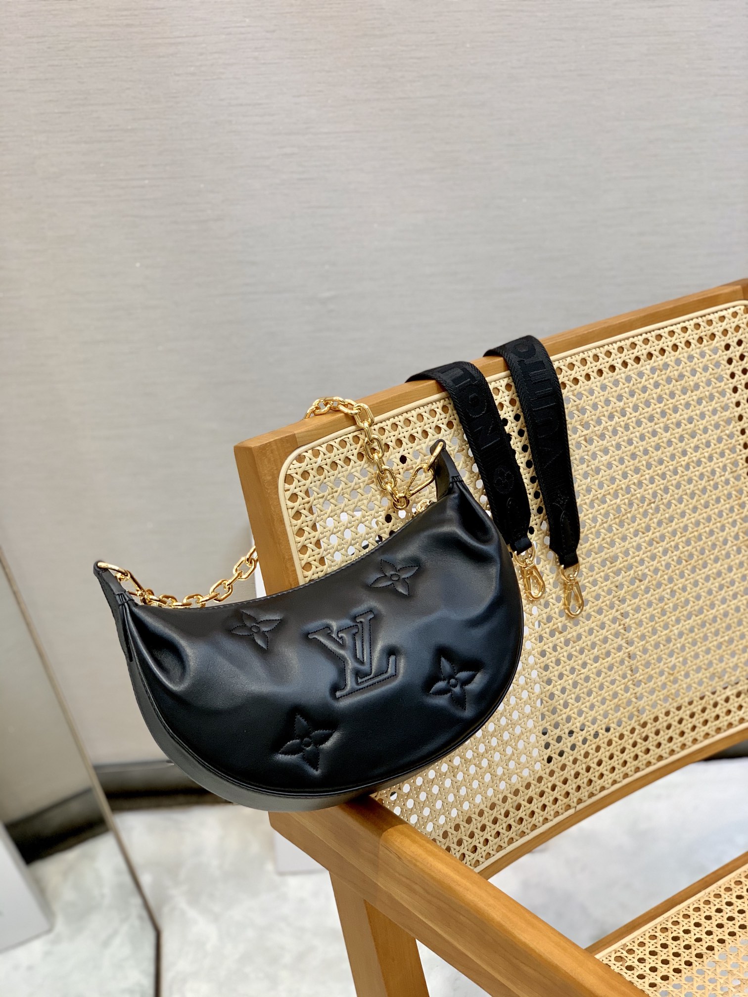 Louis Vuitton Over The Moon Handbag-27.5*16*7CM Louis Vuitton Over The Moon Handbag-27.5*16*7CM