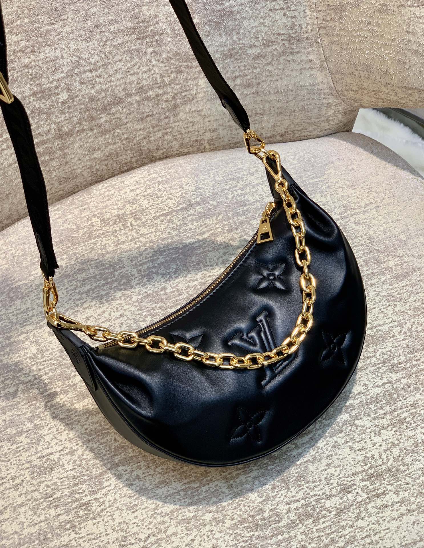 Louis Vuitton Over The Moon Handbag-27.5*16*7CM Louis Vuitton Over The Moon Handbag-27.5*16*7CM