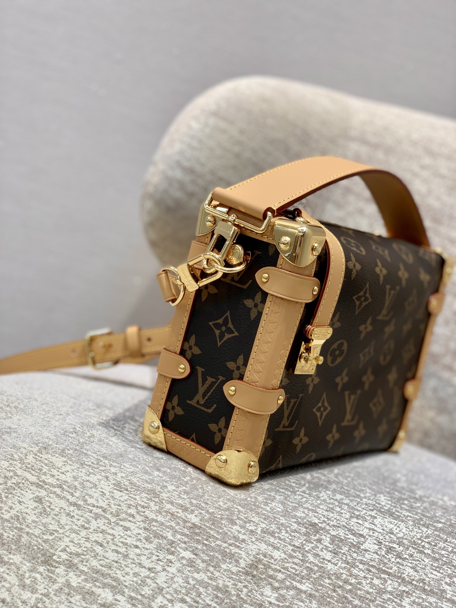 Louis Vuitton Side Trunk Pm-21×14×6CM