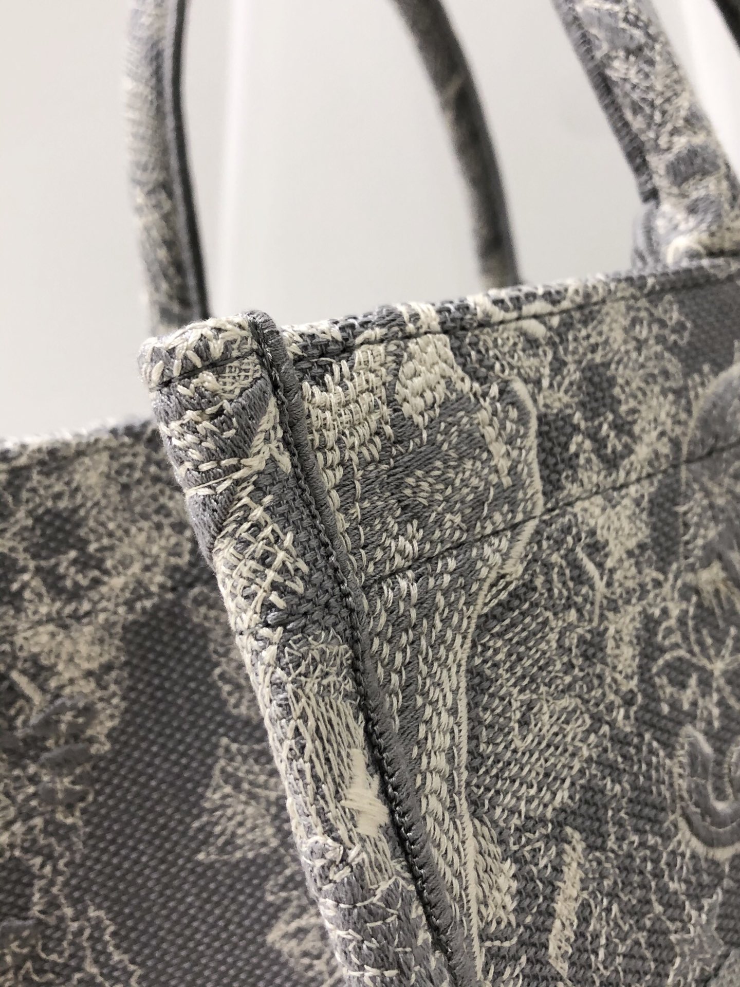Diro Book Tote Bags-42*32*5CM