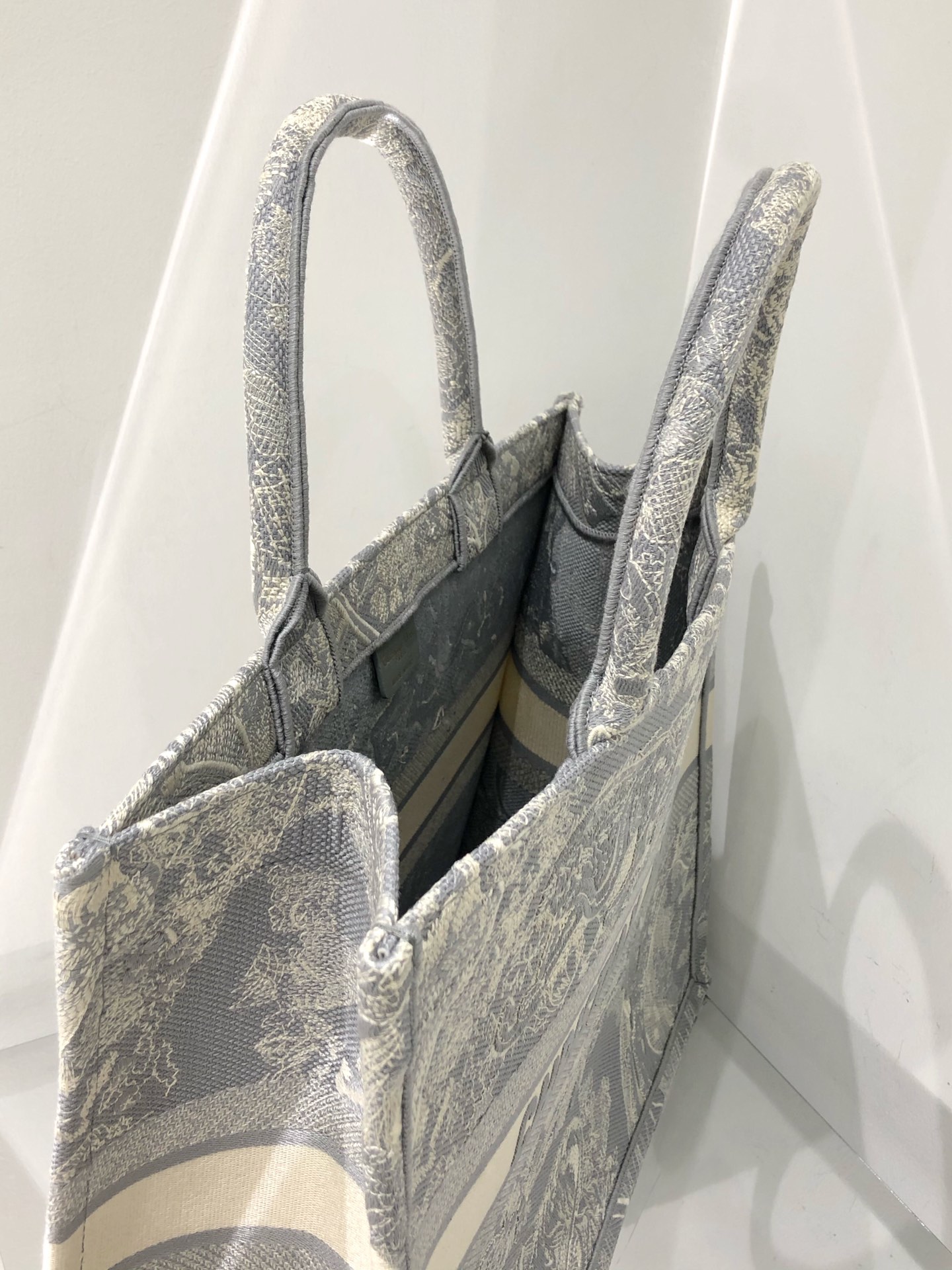 Diro Book Tote Bags-42*32*5CM