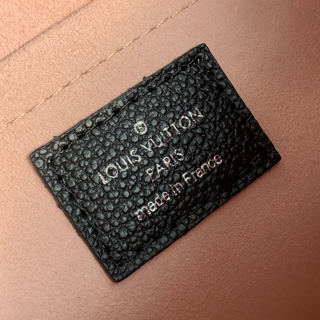 Louis Vuitton Marell Handbags-M80689-25 x 15 x 8CM