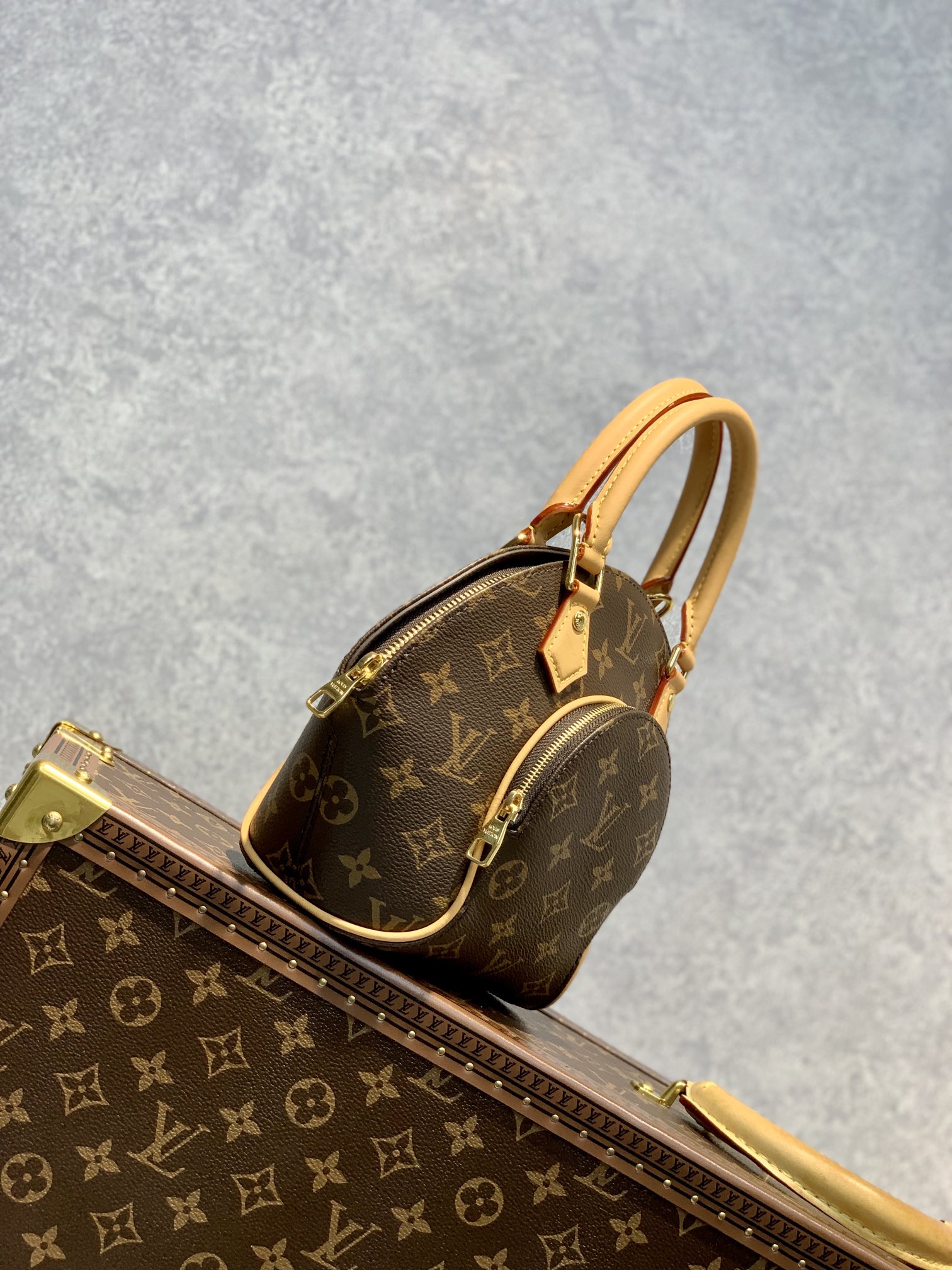 Louis Vuitton M20752 Ellipse BB -22.5*19.5*10CM