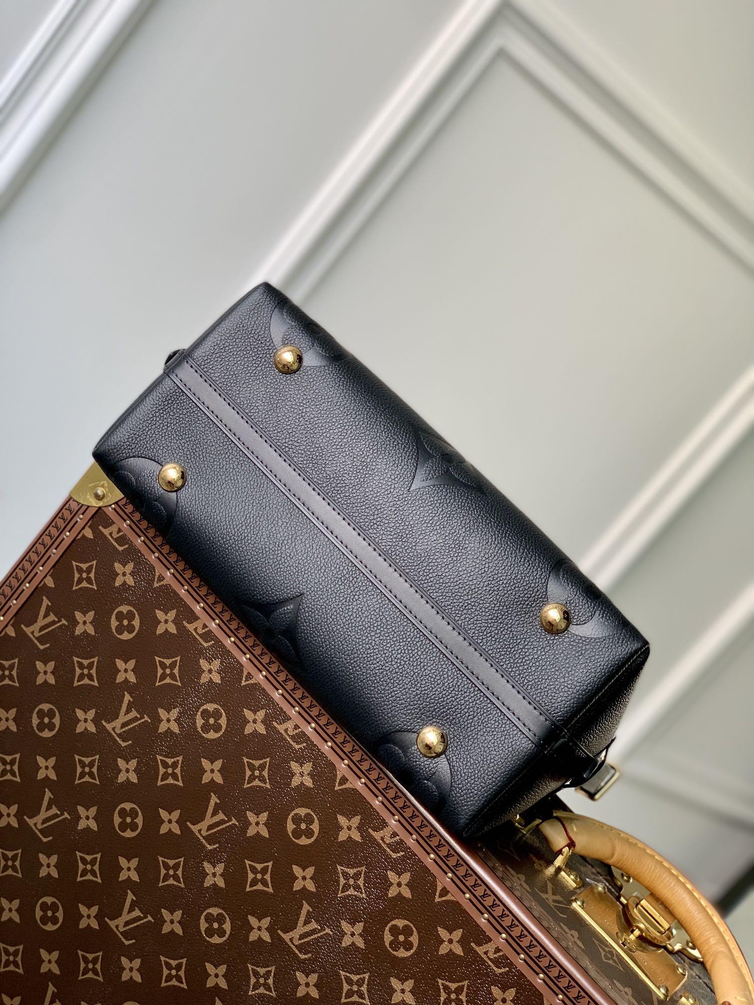 Louis Vuitton CarryAll Bag-M46203-29*24*12CM