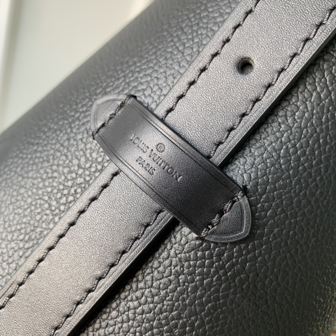 Louis Vuitton CarryAll Bag-M46203-29*24*12CM
