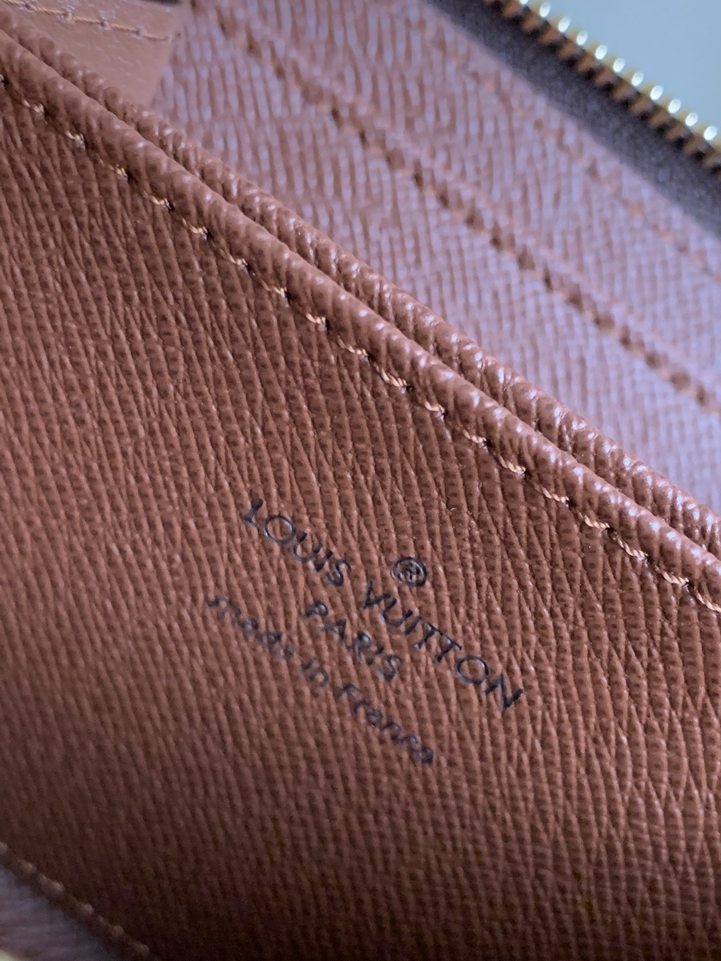Louis Vuitton Zippy Wallet M60258-11*8*2CM