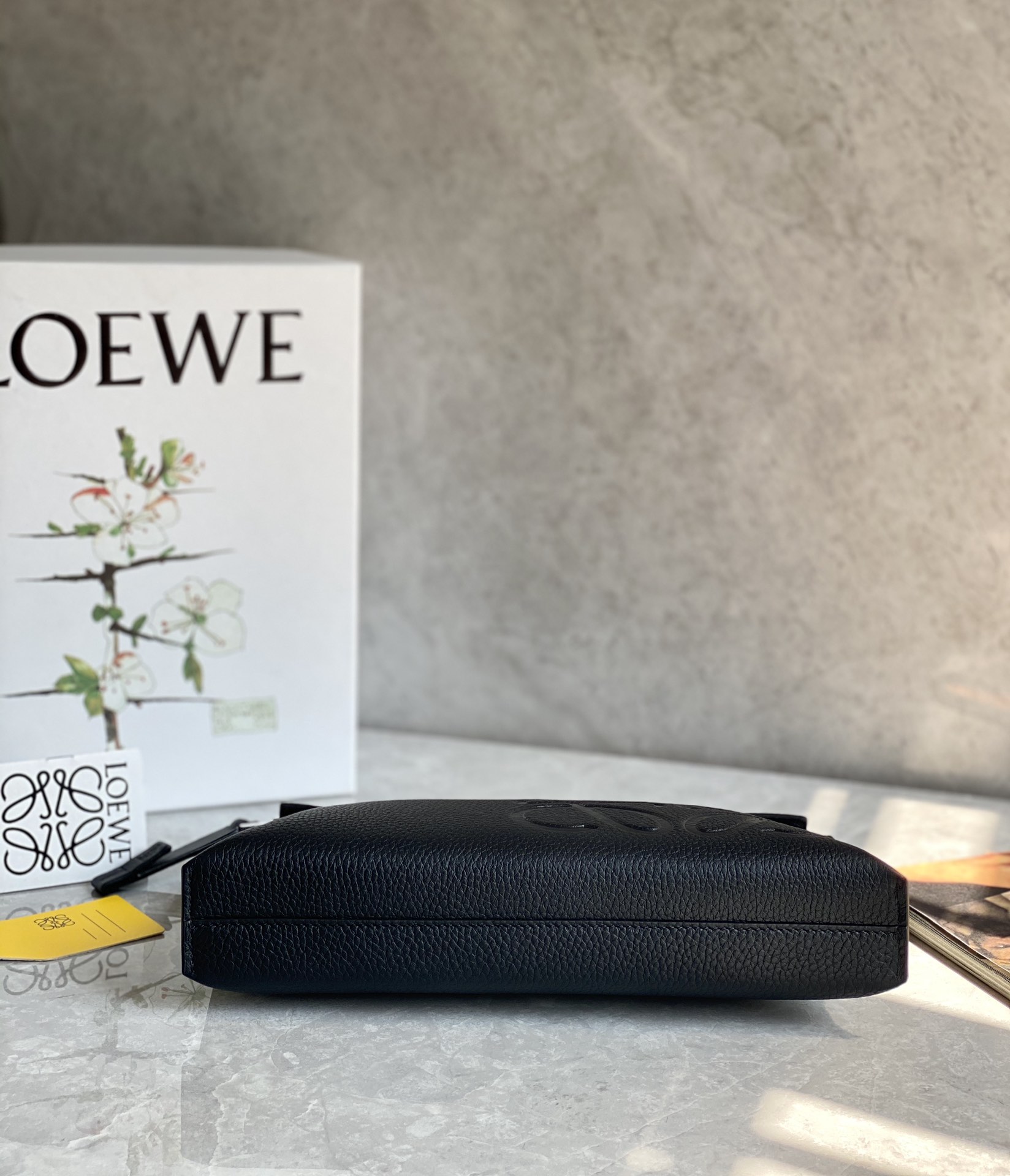 Lowee Pouch-29.5*20CM