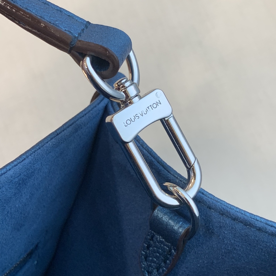 Louis Vuitton Onthego Handbag-25*19*11CM