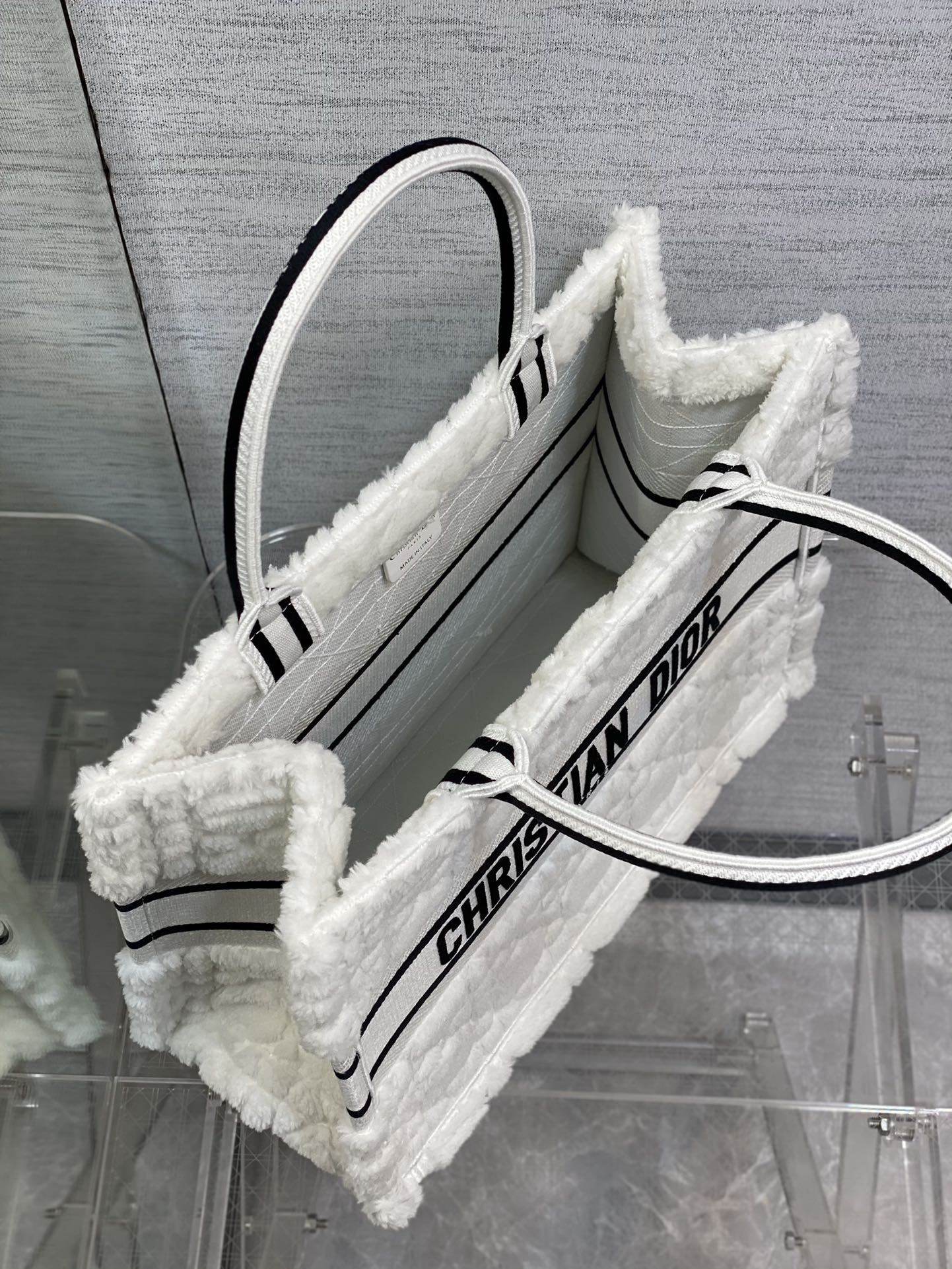 Diro Small Book Tote-36*18*28CM