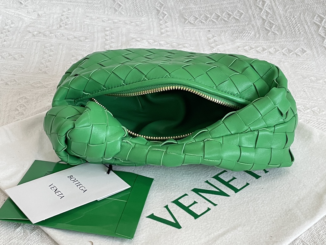 Bottega Veneta Small Hobo Bag-27*22*3CM