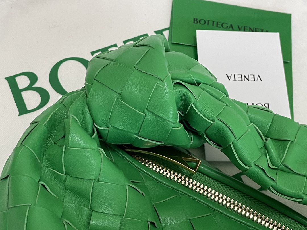 Bottega Veneta Small Hobo Bag-27*22*3CM