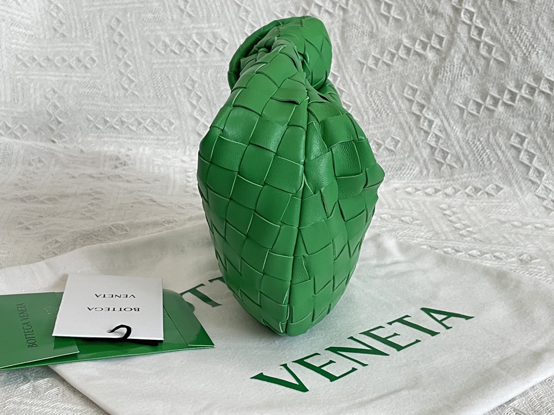 Bottega Veneta Small Hobo Bag-27*22*3CM