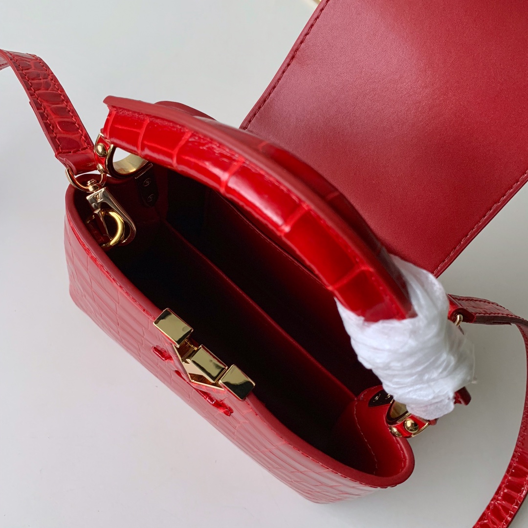 Louis Vuitton Mini Capucines Handlebag-21*14*8CM