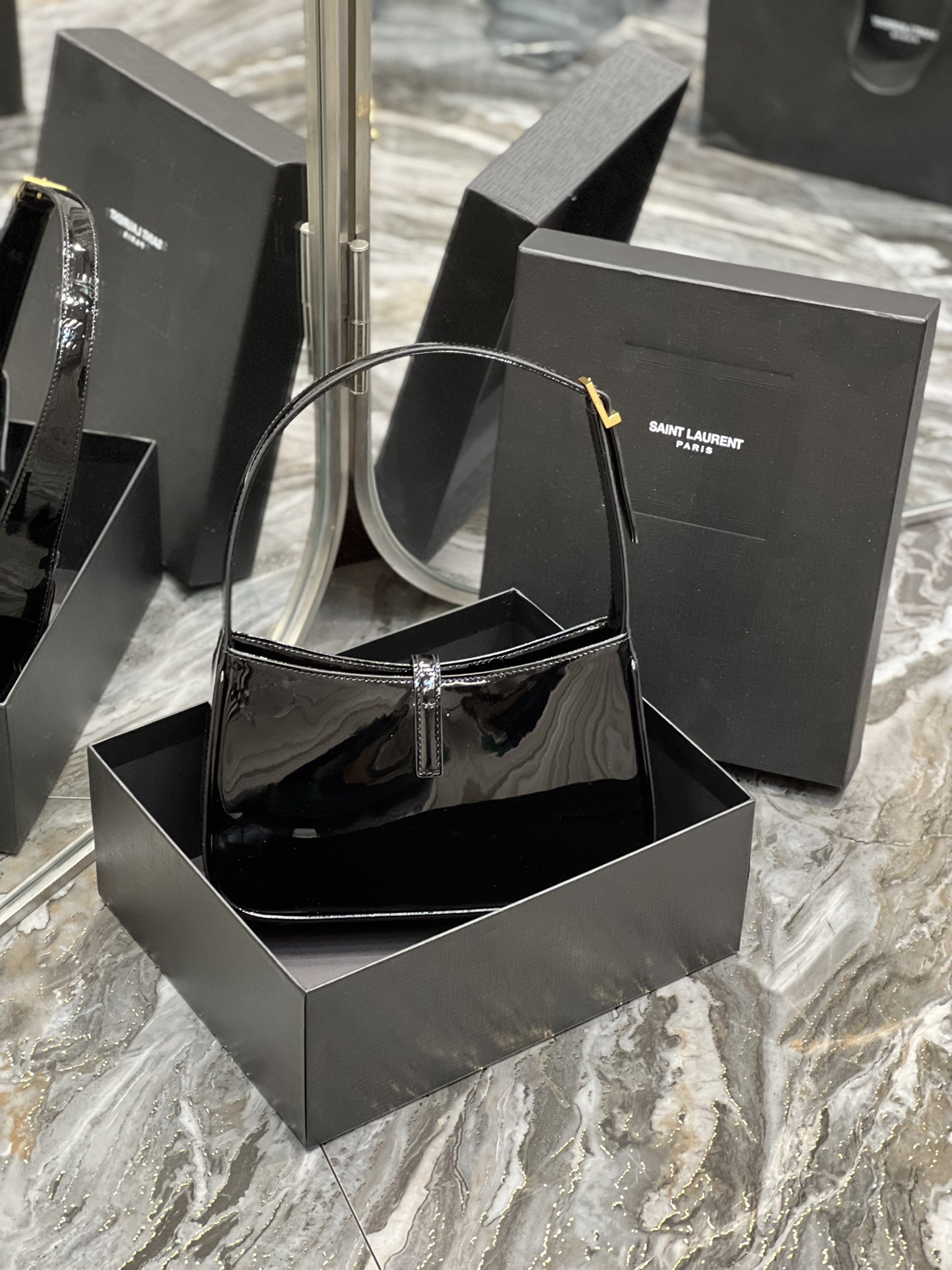 YSL Le5A7 Vintage Bag-25X14X6CM