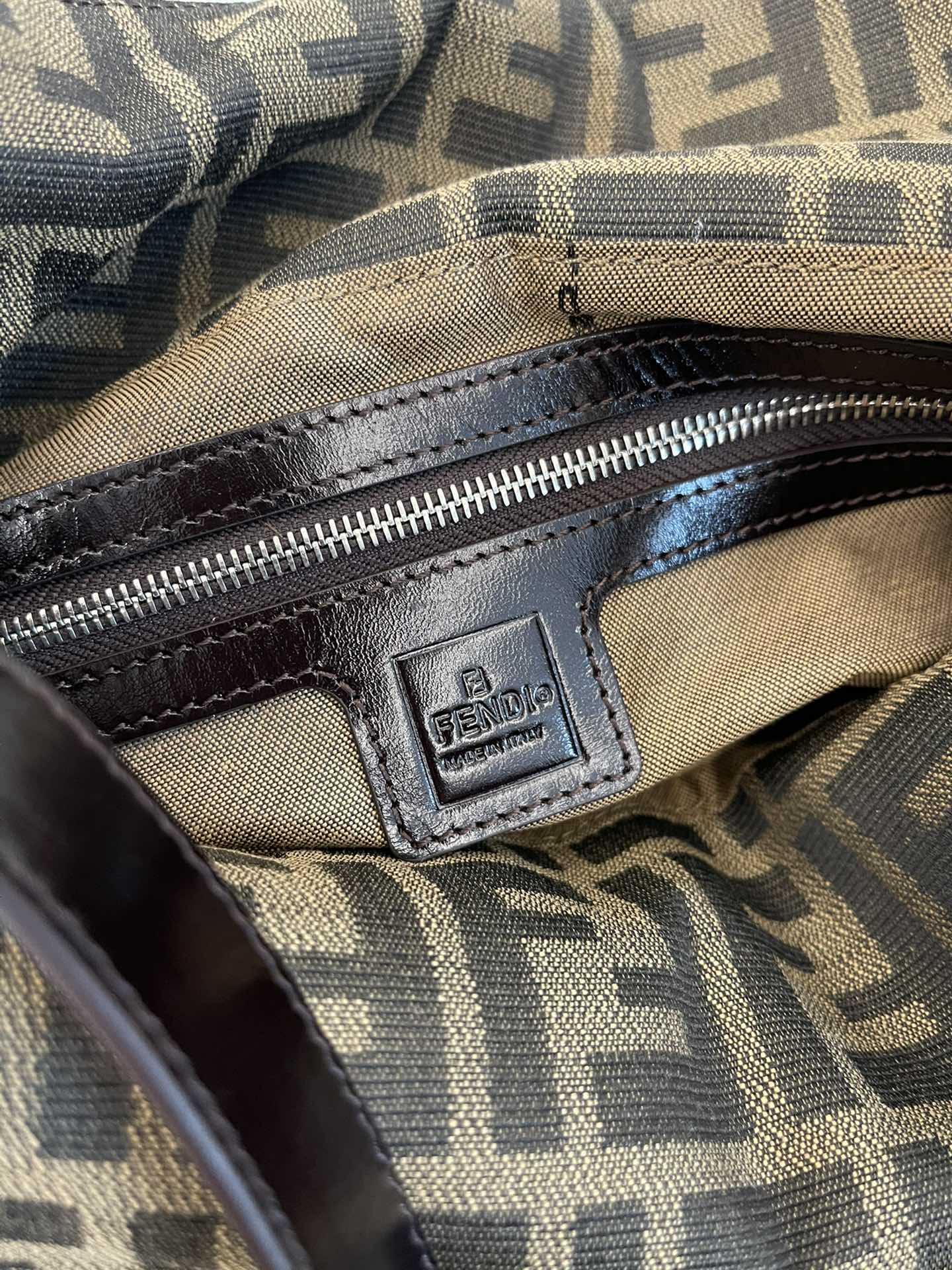 Fendi Vintage Handbags-25x17x13CM