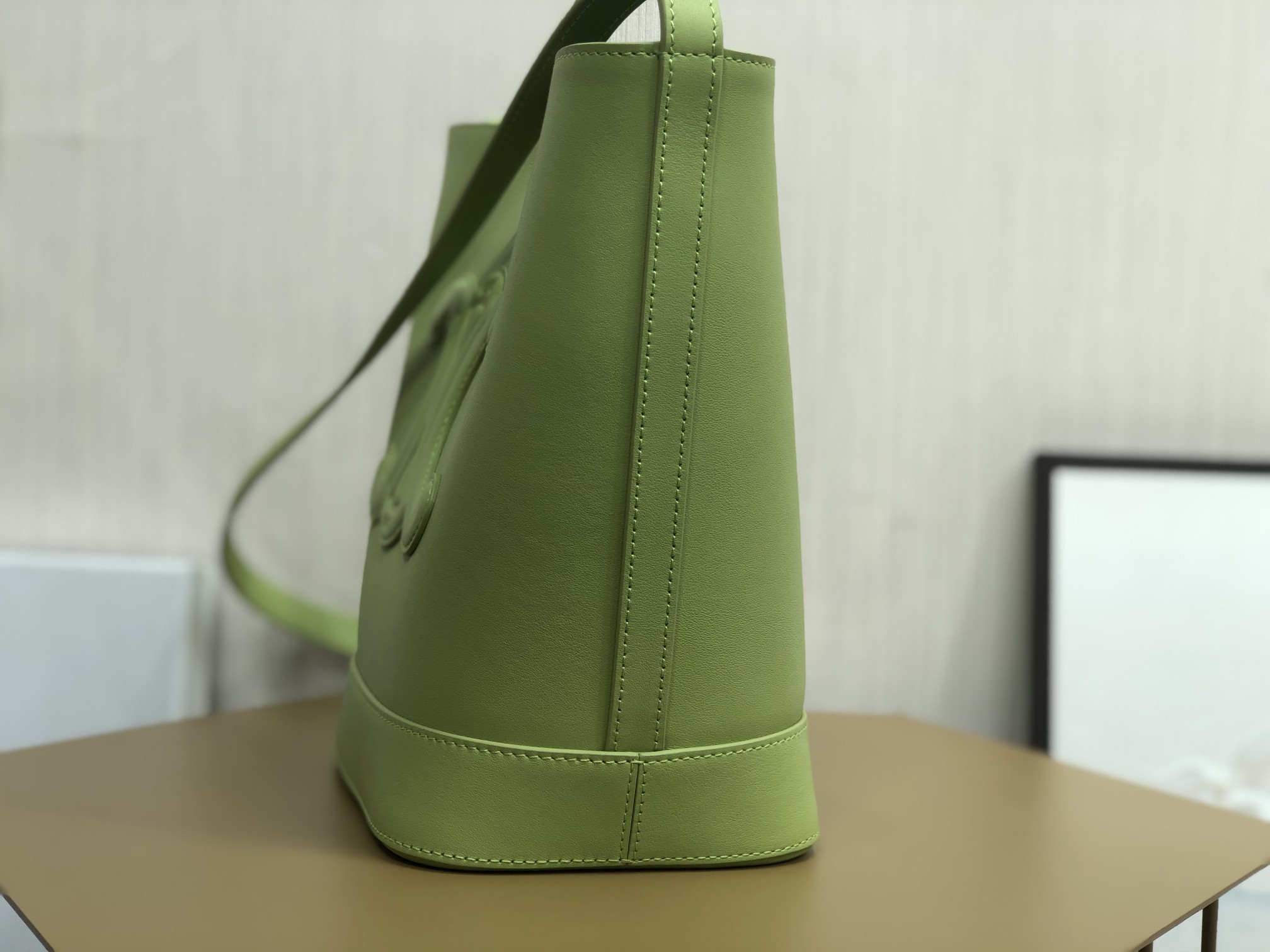 Celina Cuir Bucket-30×22×13CM