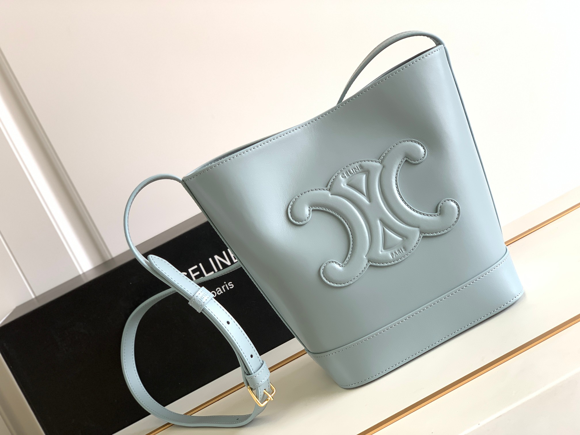 Celina Cuir Bucket-30×22×13CM