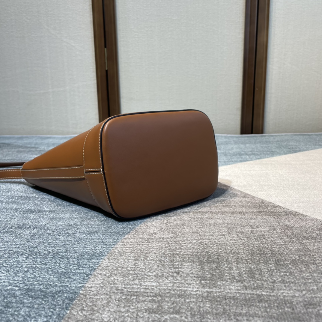 Celina Cuir Bucket-30×22×13CM