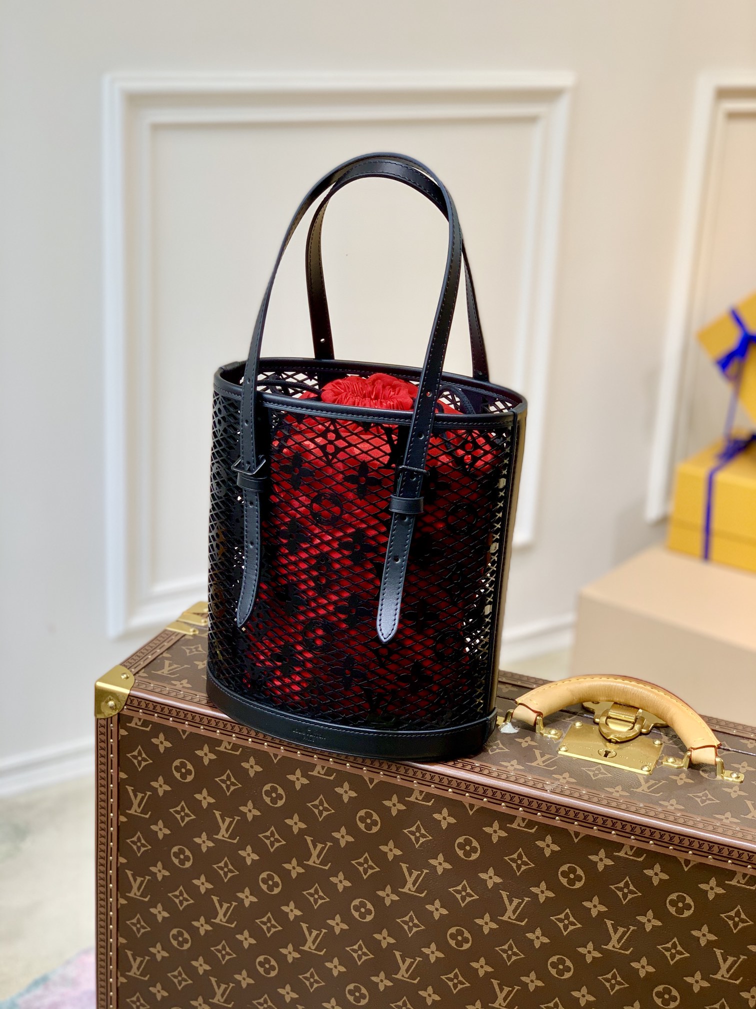 Louis Vuitton Bucket -23x26x16CM