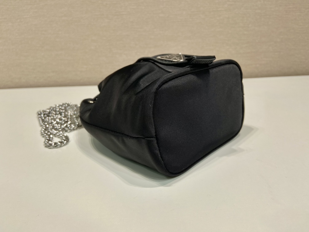 Prada 1BH612 Mini Bucket-12*14.5*7.5CM