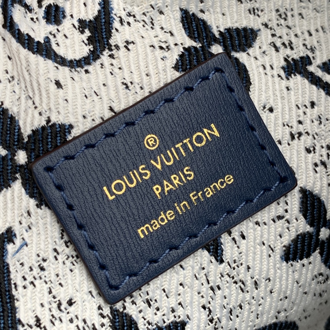 Louis Vuitton Loop Handbags-M40511-23*13*6CM