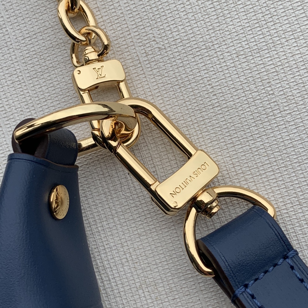 Louis Vuitton Loop Handbags-M40511-23*13*6CM