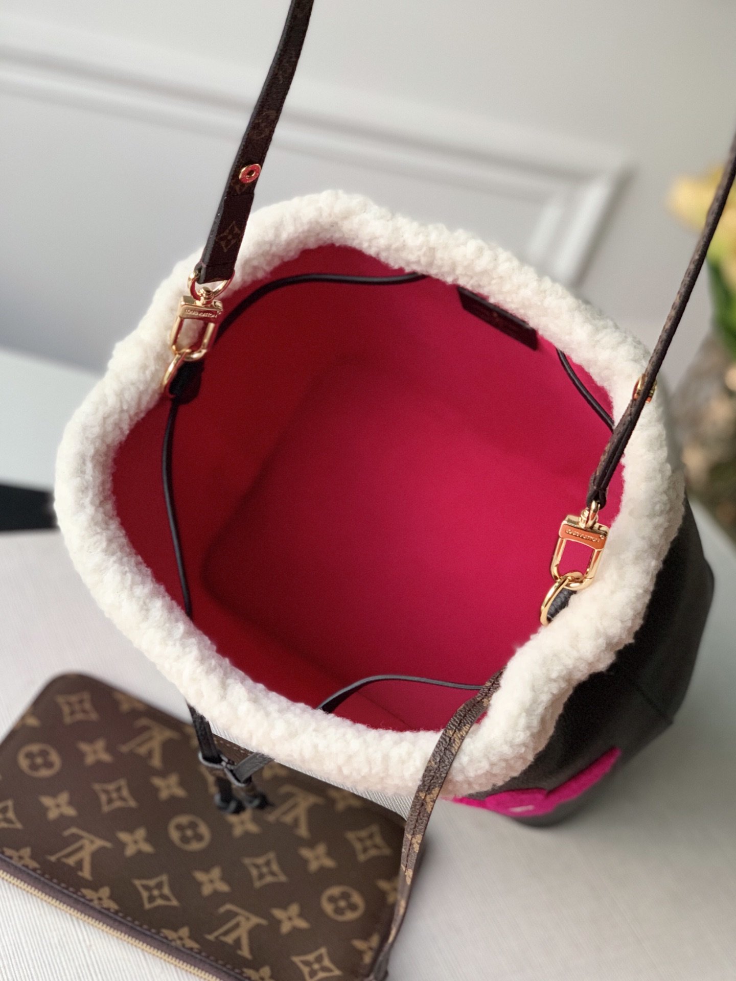 Louis Vuitton NéoNoé-26*26*17.5CM
