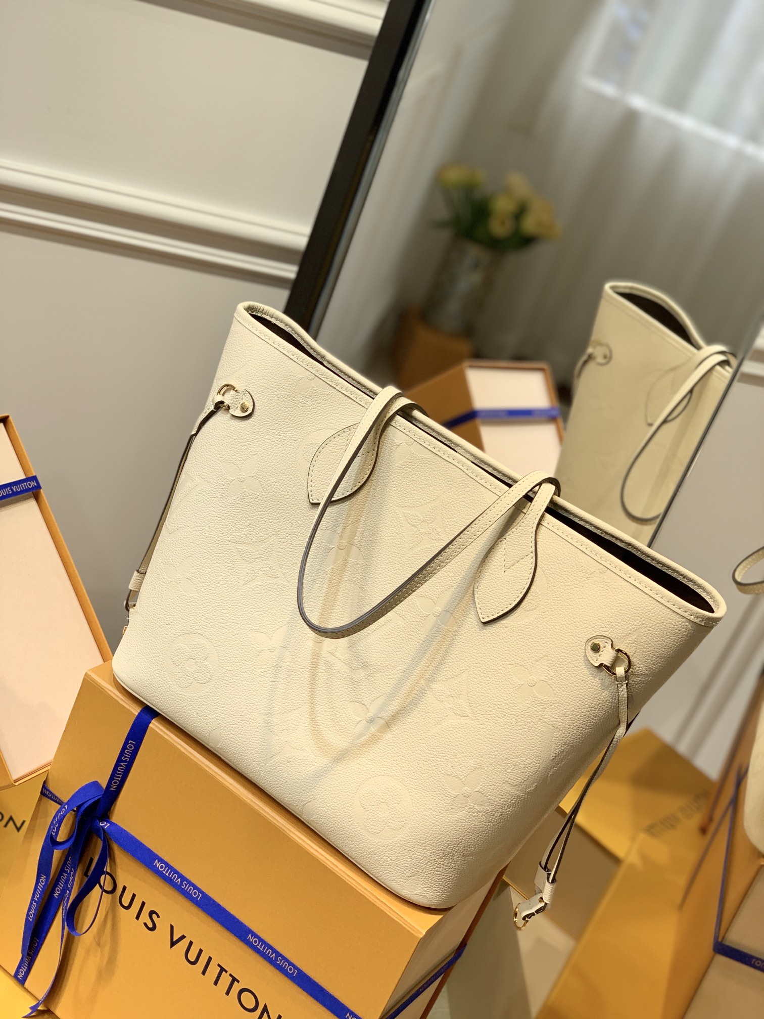 Louis Vuitton Neverfull MM-32*29*17CM