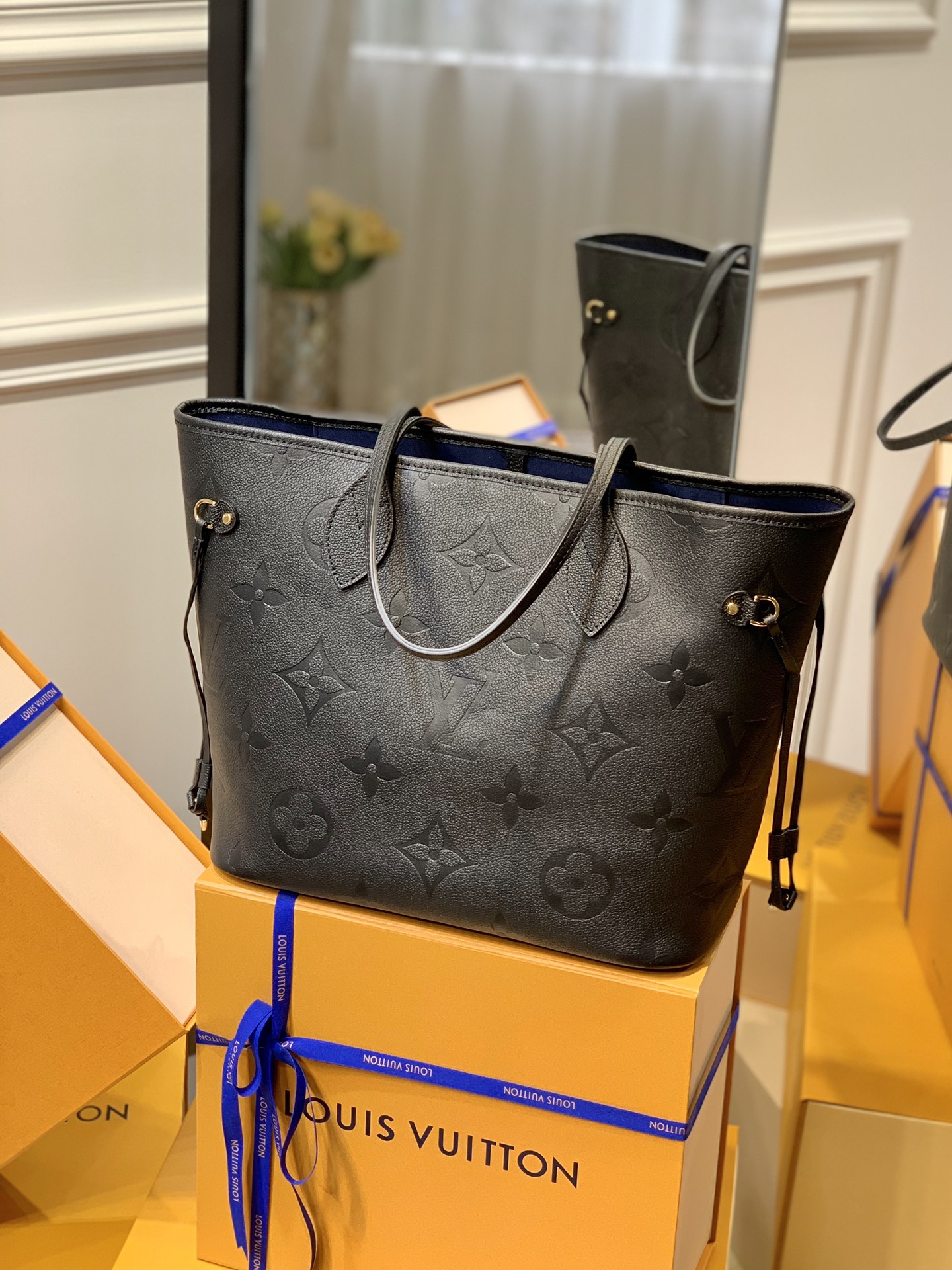 Louis Vuitton Neverfull MM-32*29*17CM