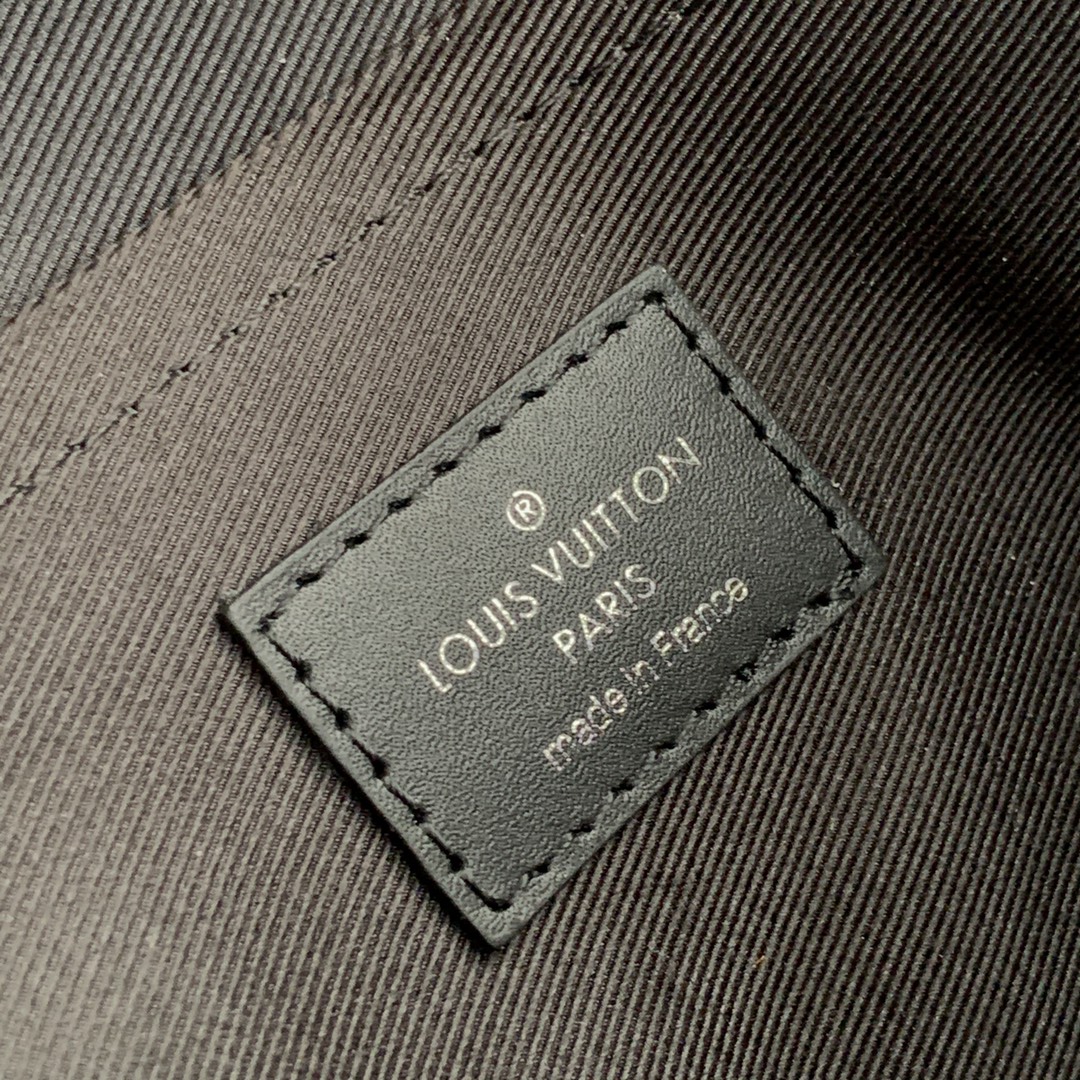 Louis Vuitton Studio Messenger Bag-23.5* 14*5 CM