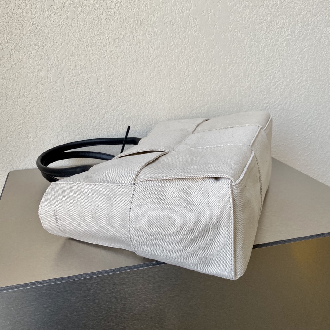 Bottega VenetaTote-41×27×14CM