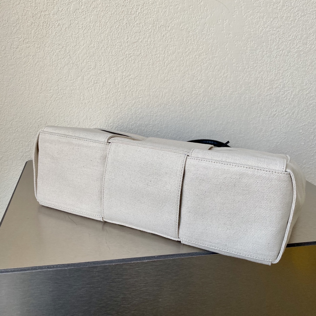 Bottega VenetaTote-41×27×14CM
