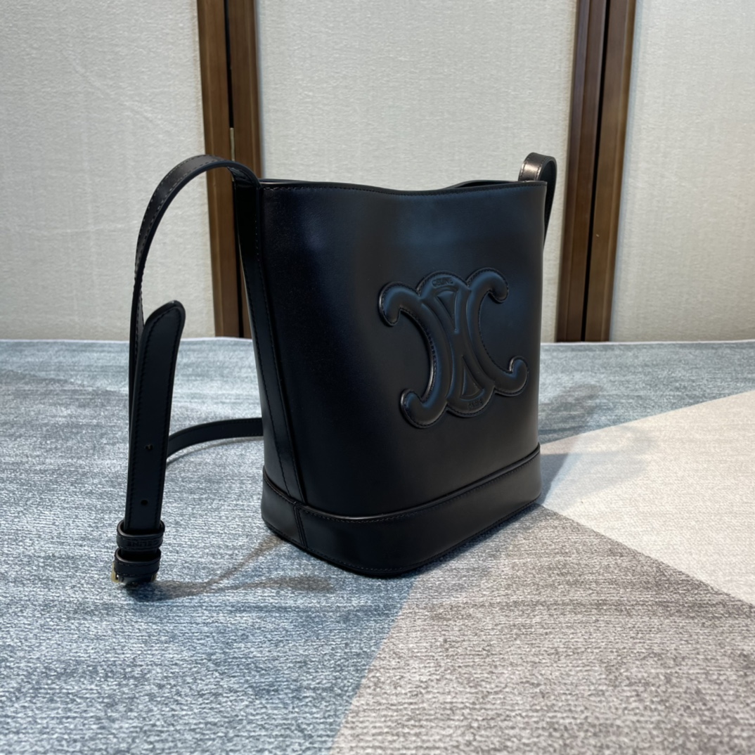 Celina Cuir Bucket-30×22×13CM