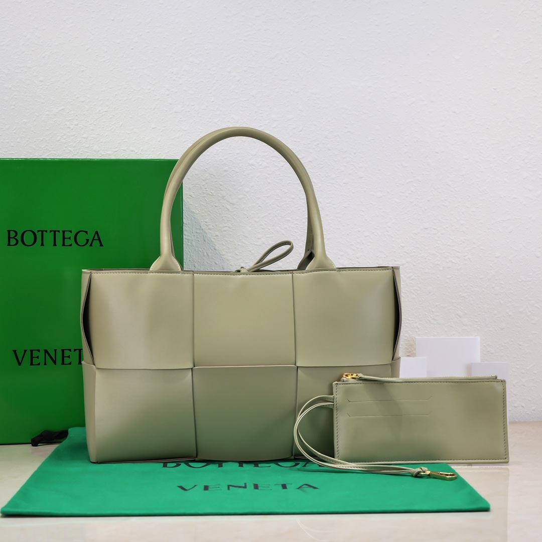 Bottega Arco Tote-30x20x11.5CM