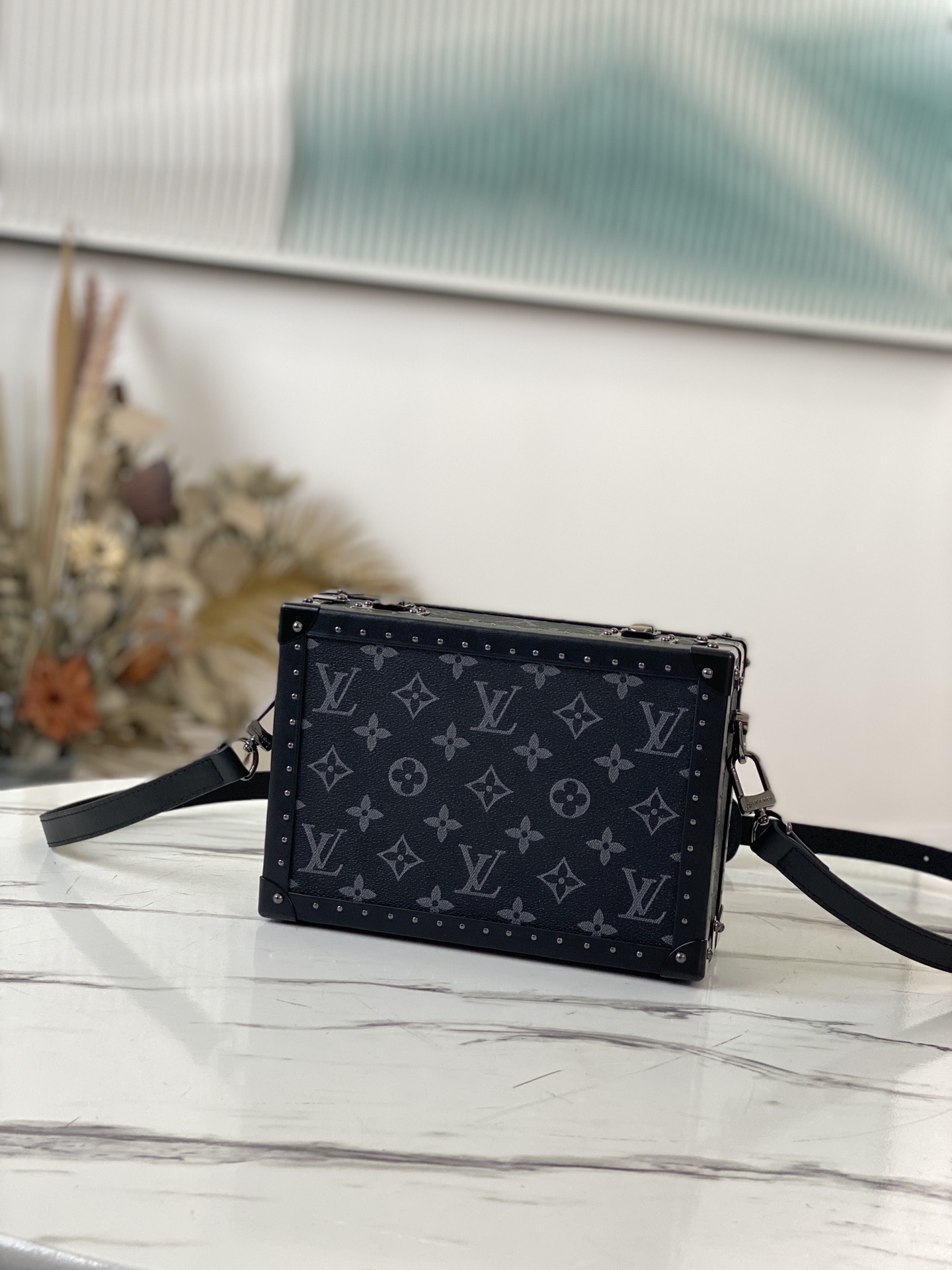 Louis Vuitton Clutch Box-24 x 16.5 x 8 CM