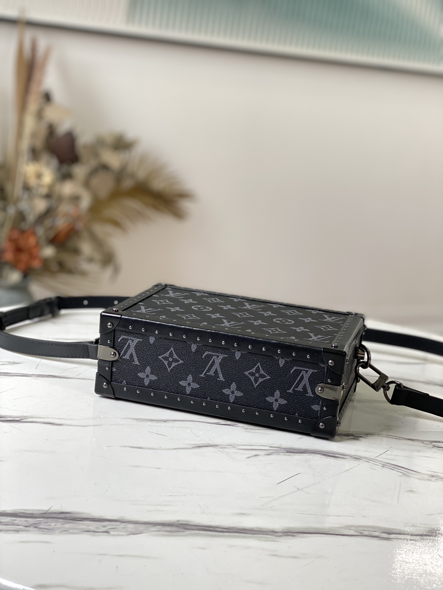 Louis Vuitton Clutch Box-24 x 16.5 x 8 CM