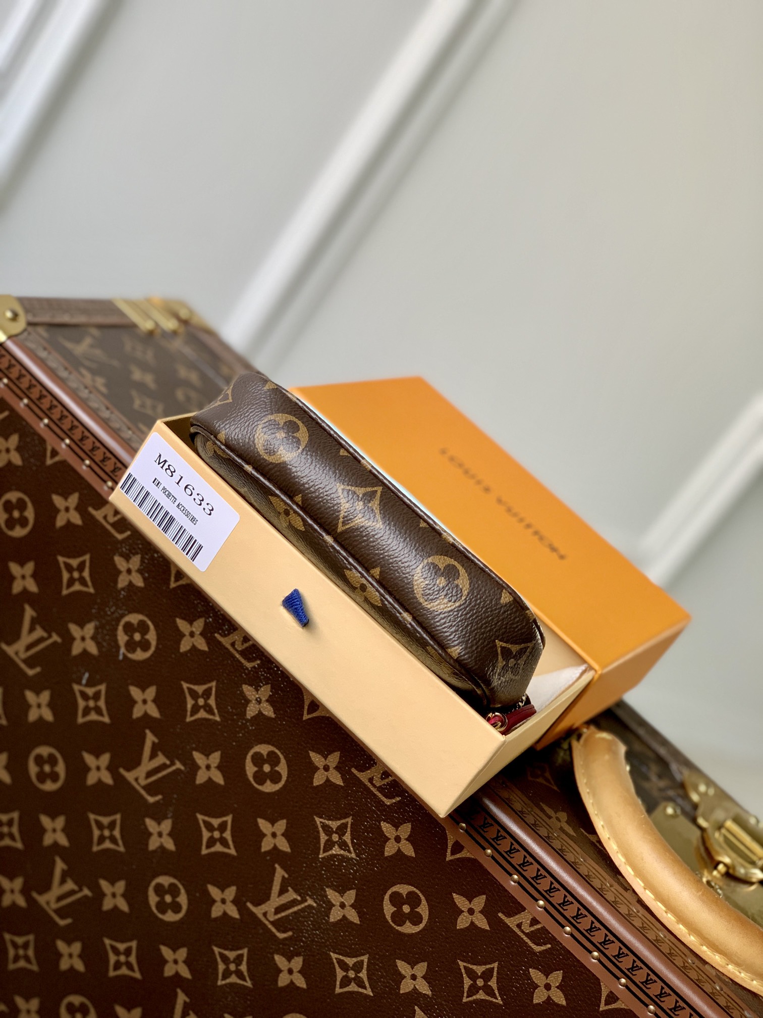 Louis Vuitton Mini Pochette Accessoires-15*9.5*3CM